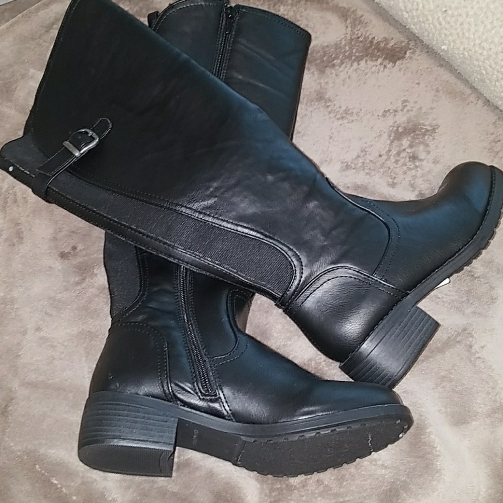 Nwt Boots
